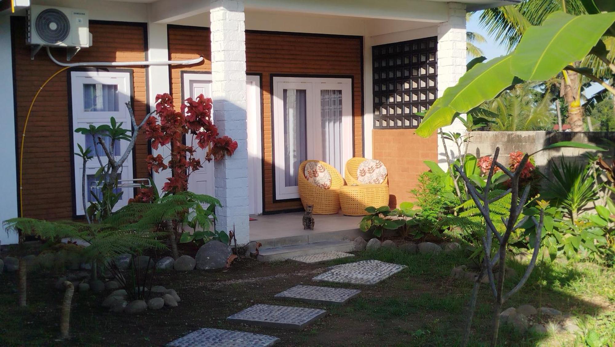 Arista Homestay Tetebatu Exterior photo